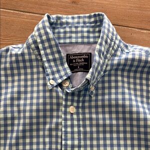 Never worn, perfect condition. Abercromb& Fitch Men's Blue and Green Plaid Shirt